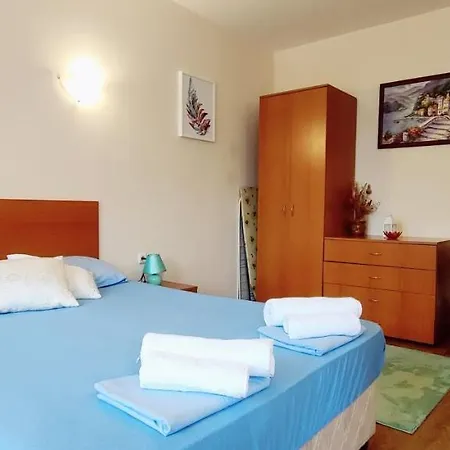One Bedroom With Pool View Διαμέρισμα *
